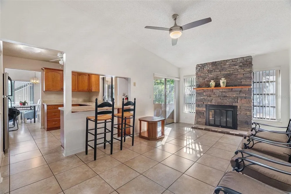 712 E FLAG WAY Kissimmee, FL 34759
