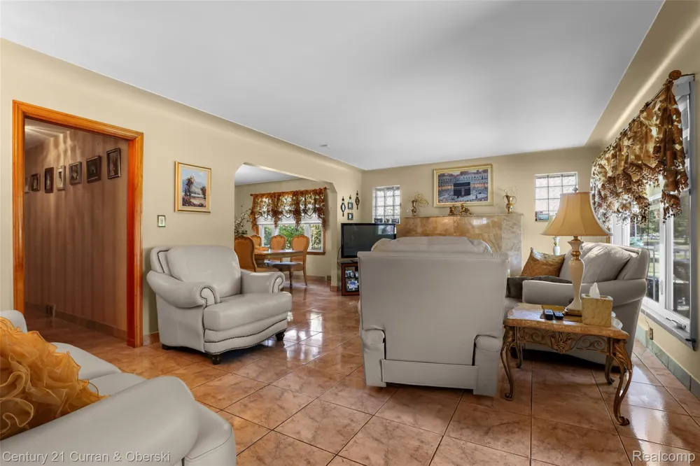 6151 Oakman Boulevard Dearborn City, MI 48126