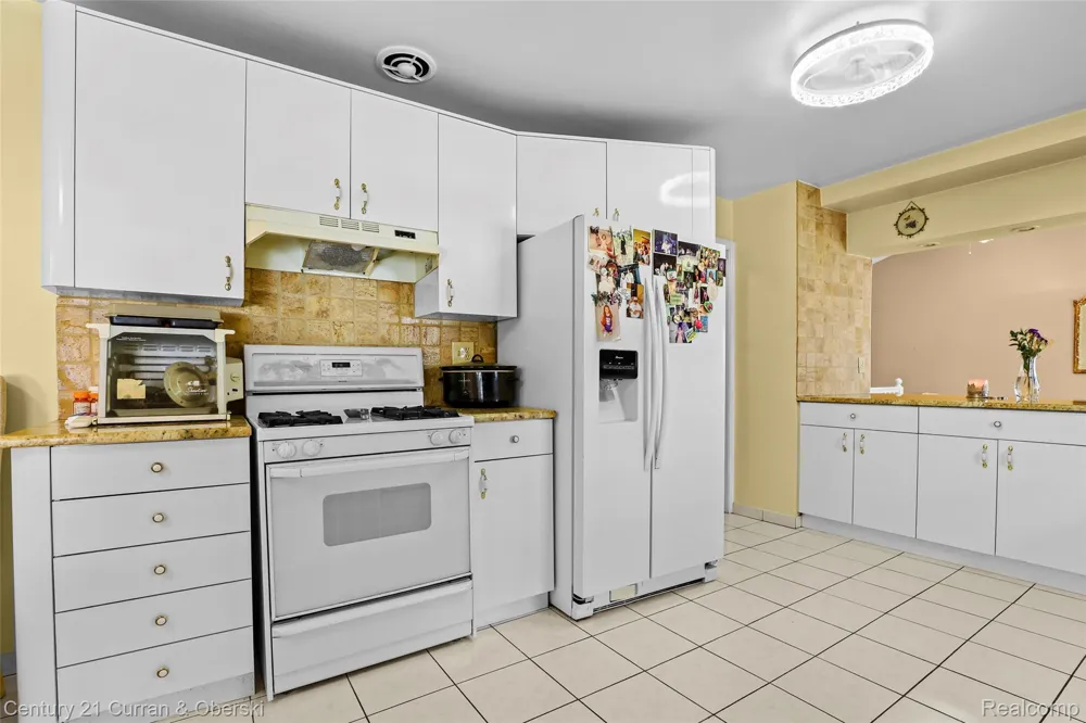 6151 Oakman Boulevard Dearborn City, MI 48126