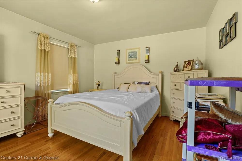 6151 Oakman Boulevard Dearborn City, MI 48126