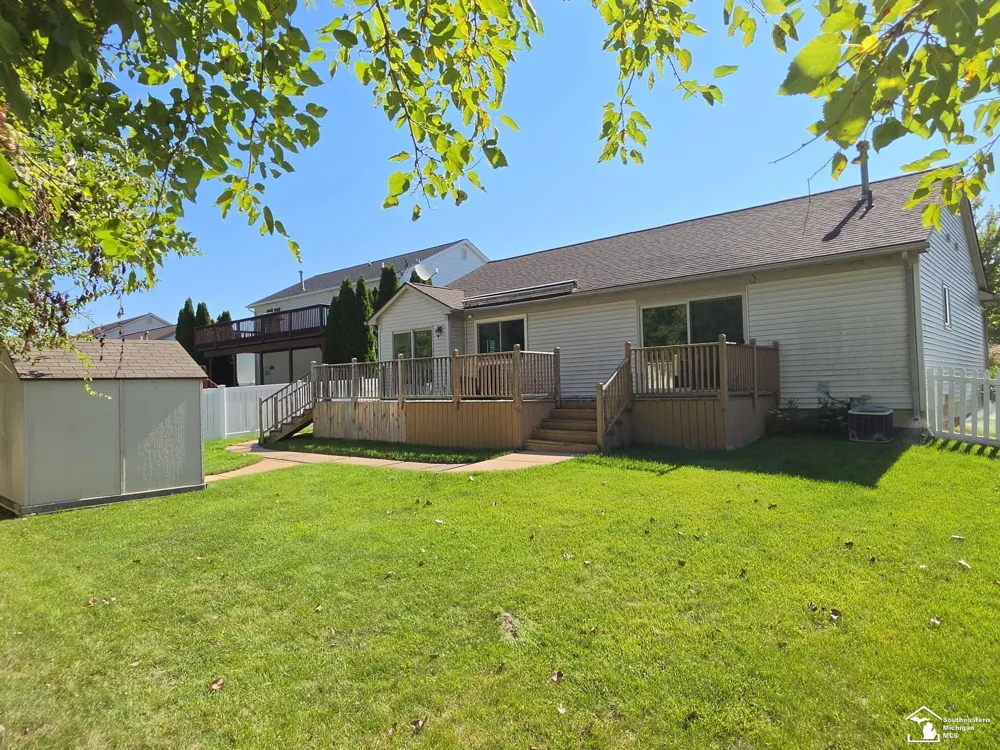 4067 Stone Post Road Berlin Charter Township, MI 48166