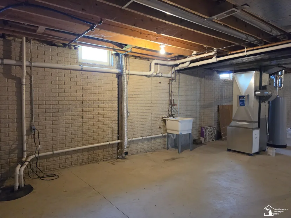 4067 Stone Post Road Berlin Charter Township, MI 48166