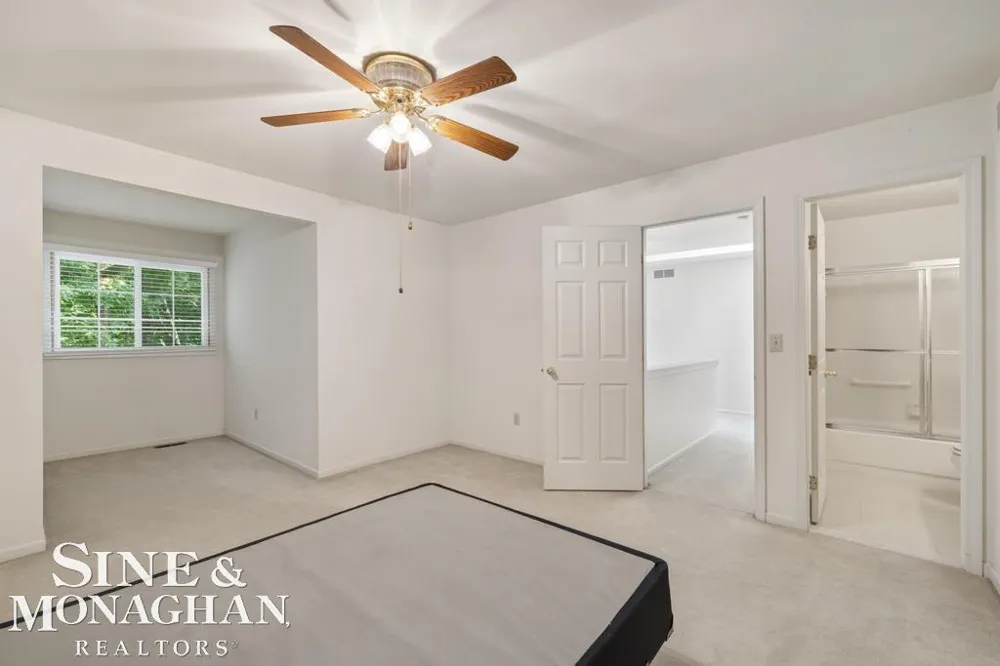 6798 FOX LANE Waterford Charter Township, MI 48327