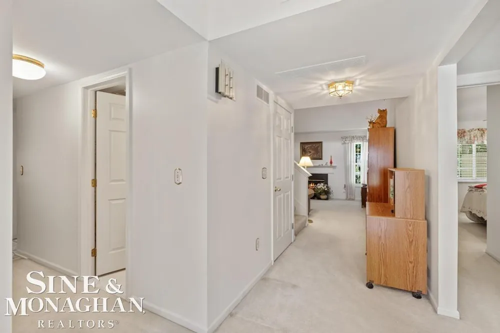 6798 FOX LANE Waterford Charter Township, MI 48327