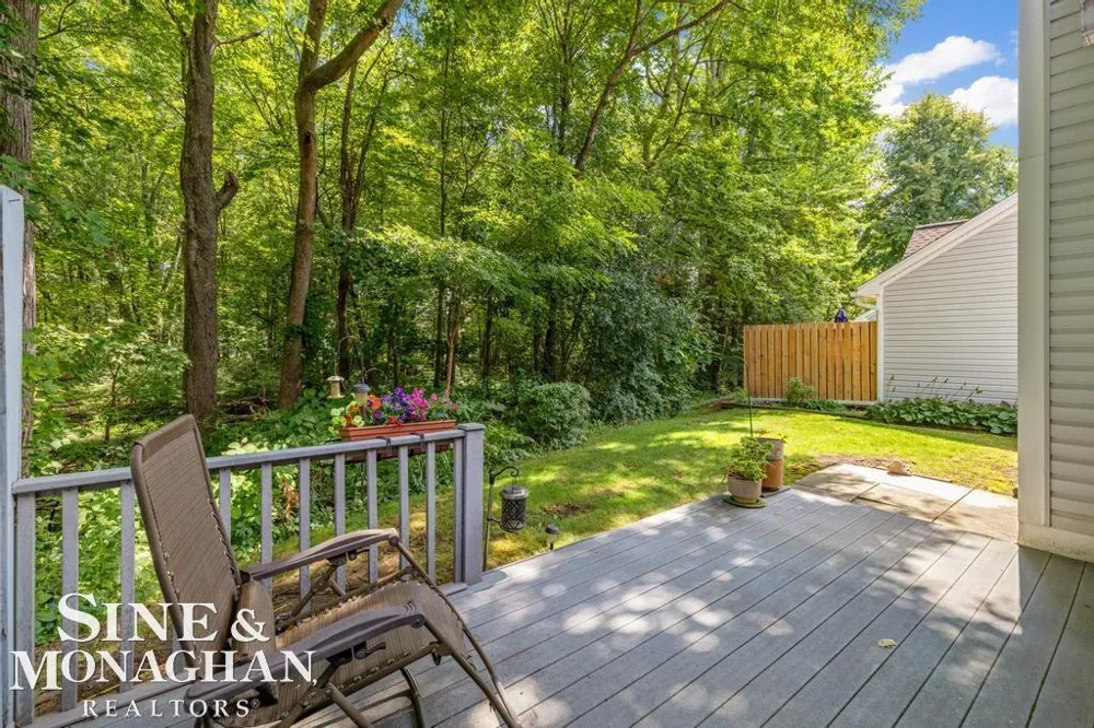 6798 FOX LANE Waterford Charter Township, MI 48327