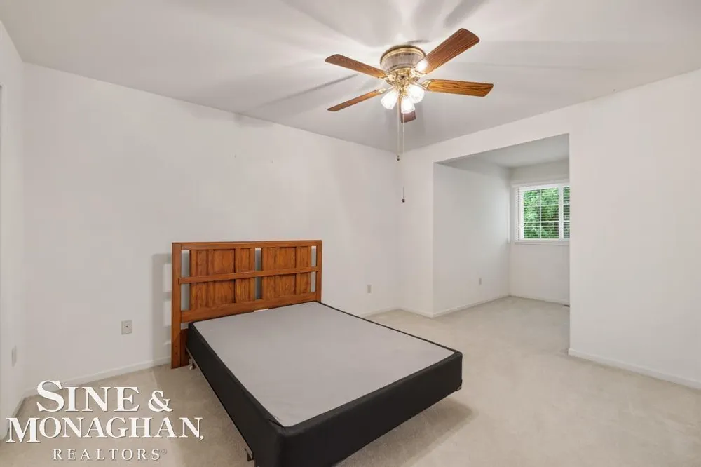 6798 FOX LANE Waterford Charter Township, MI 48327