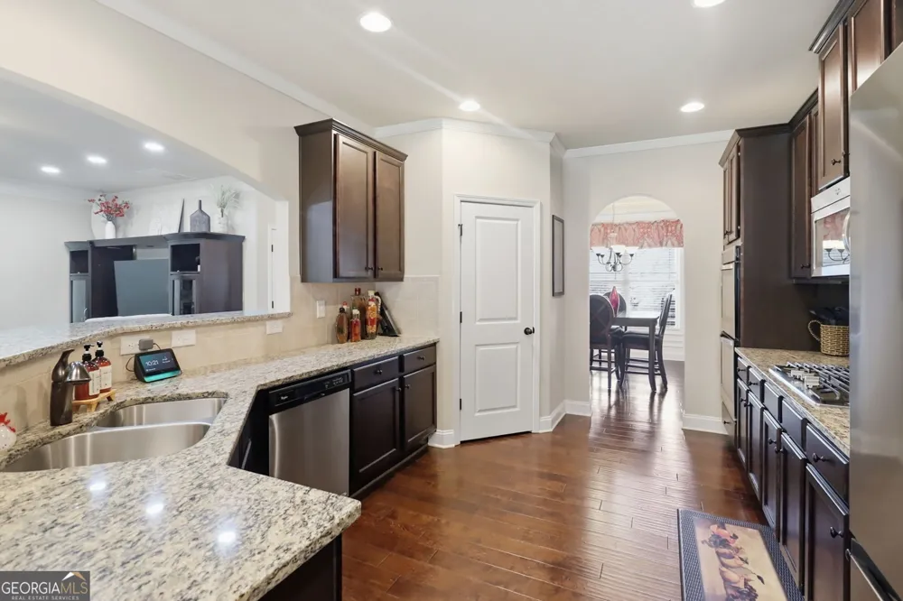 1772 Rivercreek DR Dacula, GA 30019