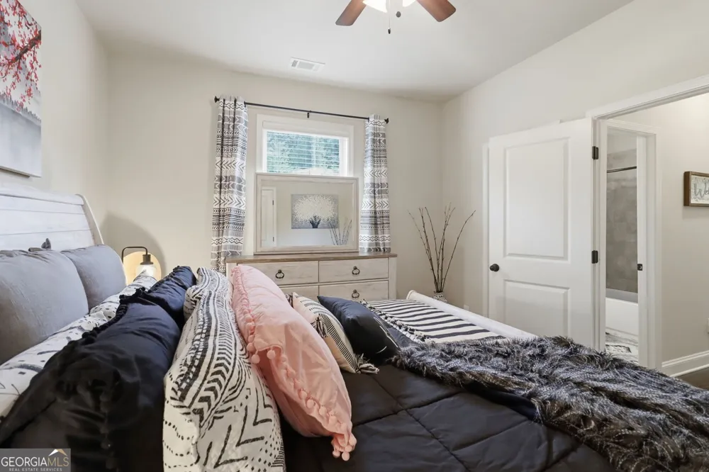 1772 Rivercreek DR Dacula, GA 30019
