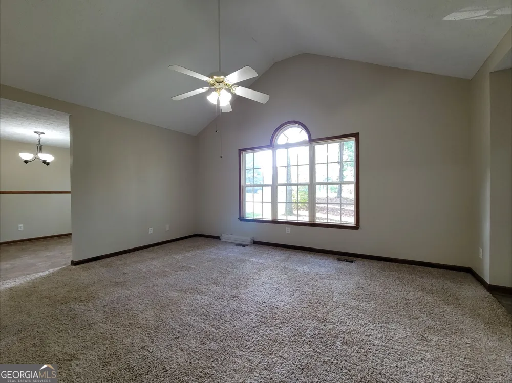 518 Carl Cedar Hill RD Winder, GA 30680