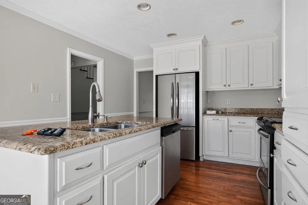 2210 E Doublegate DR Albany, GA 31721