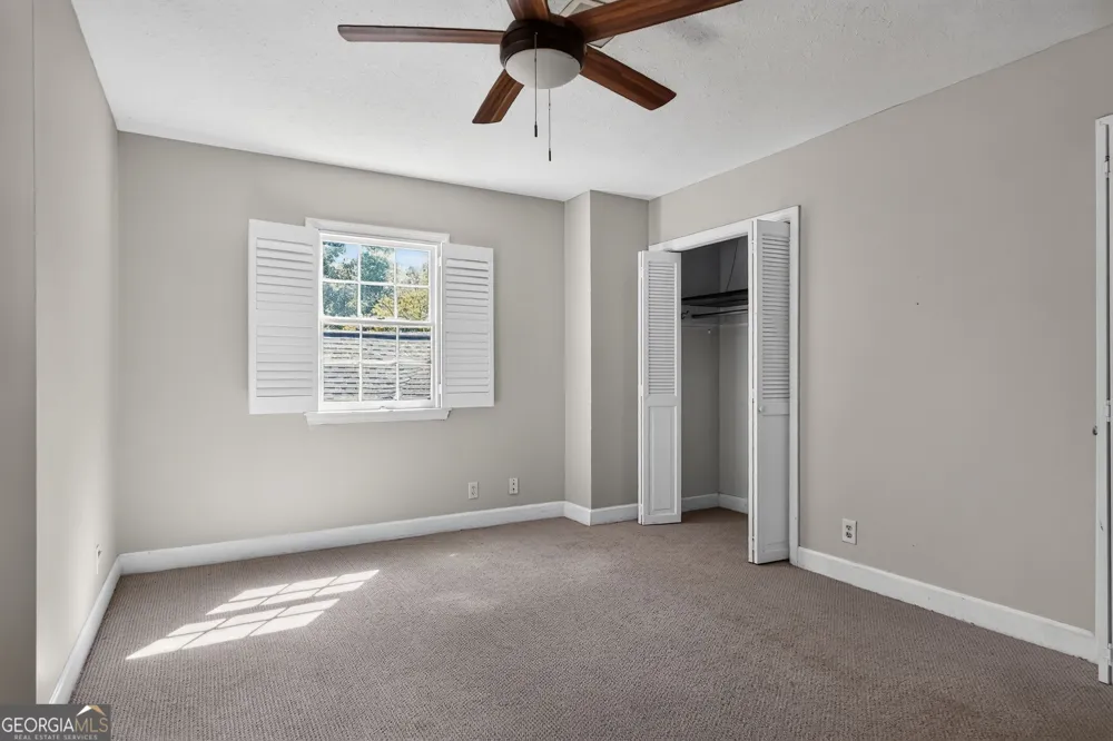 2210 E Doublegate DR Albany, GA 31721