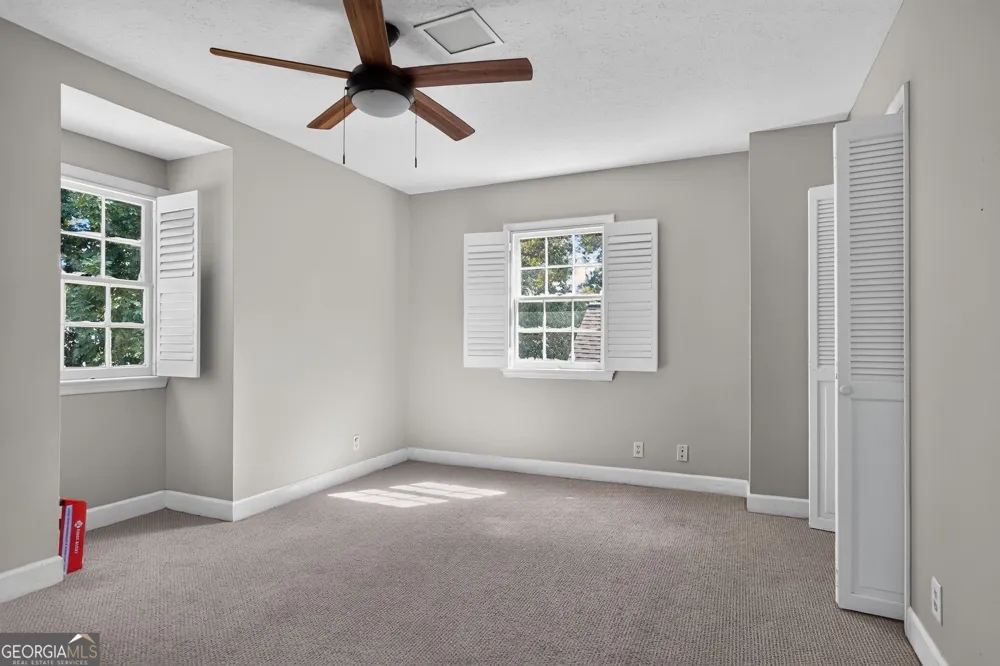 2210 E Doublegate DR Albany, GA 31721