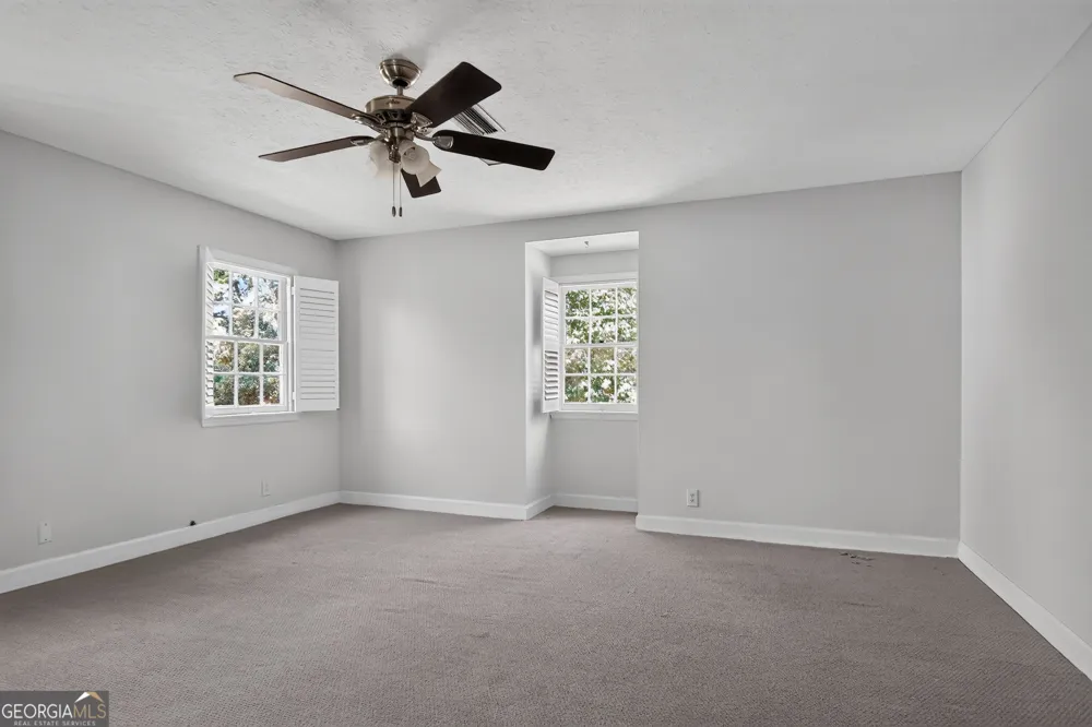 2210 E Doublegate DR Albany, GA 31721