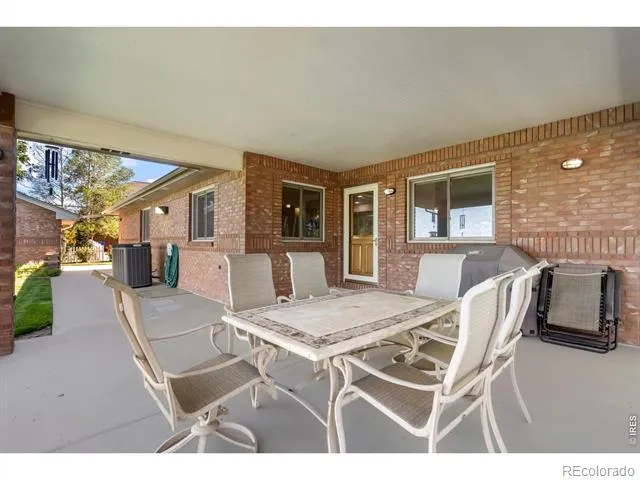 2238 Breckenridge Drive Berthoud, CO 80513