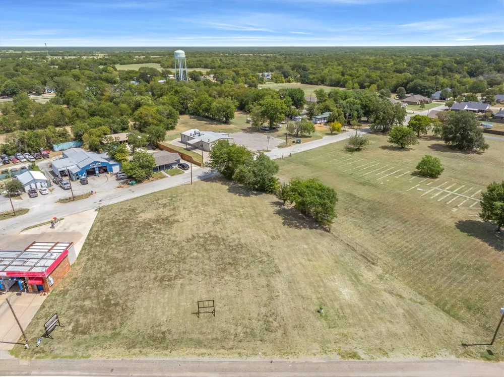 731 Houston Street Wills Point, TX 75169