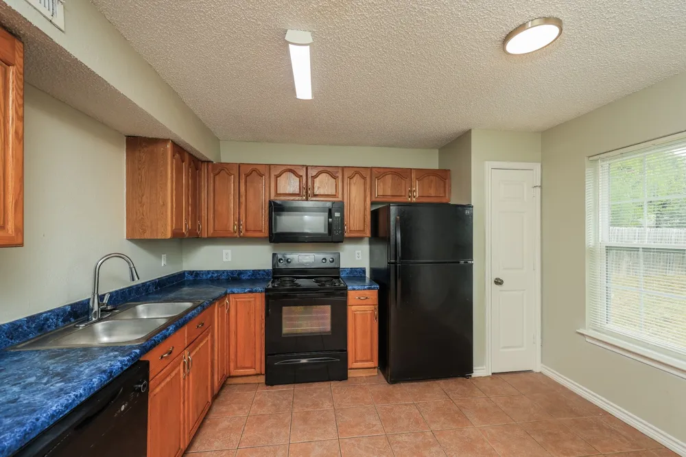 609 E Buffalo Street Forney, TX 75126