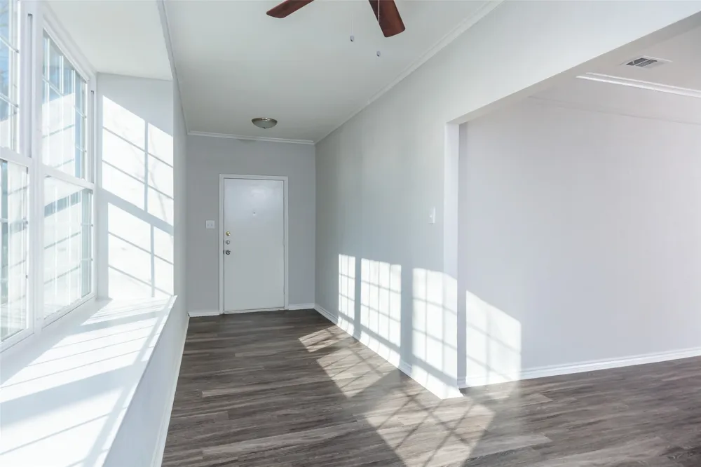5700 Pershing Avenue Fort Worth, TX 76107