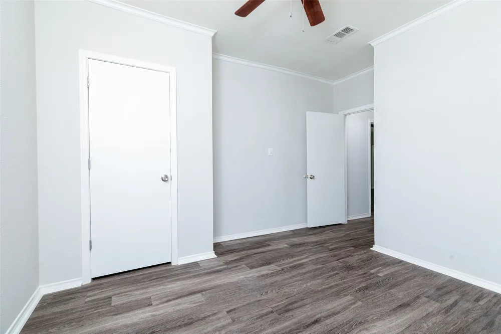 5700 Pershing Avenue Fort Worth, TX 76107