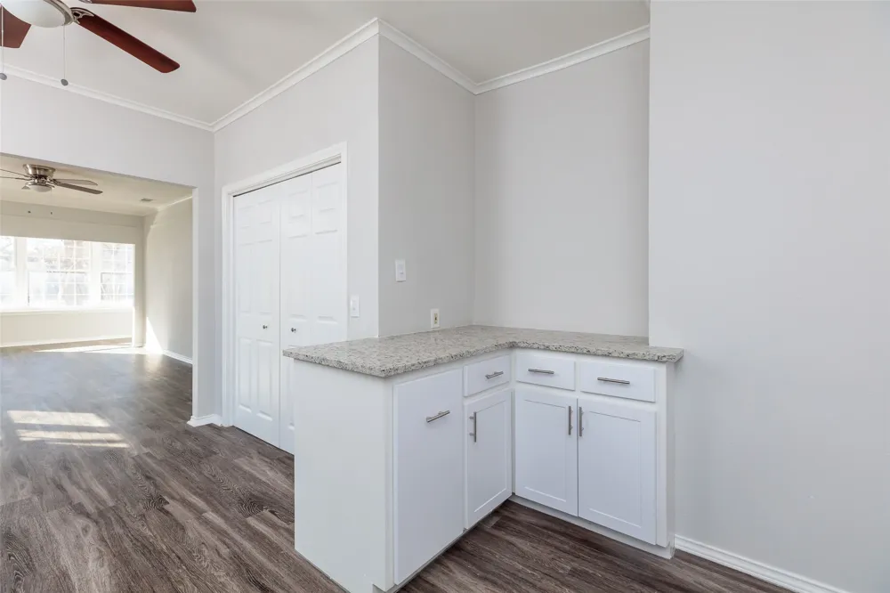 5700 Pershing Avenue Fort Worth, TX 76107