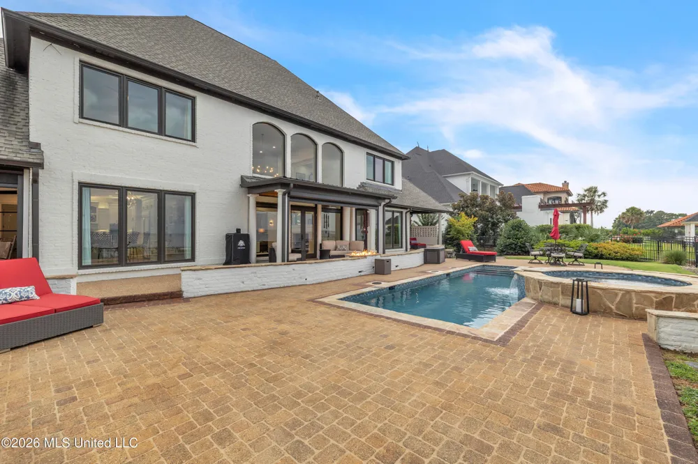 64 Grandview Circle Brandon, MS 39047
