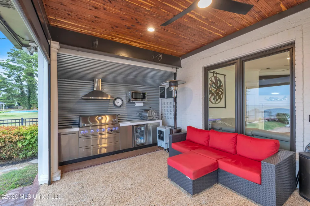 64 Grandview Circle Brandon, MS 39047