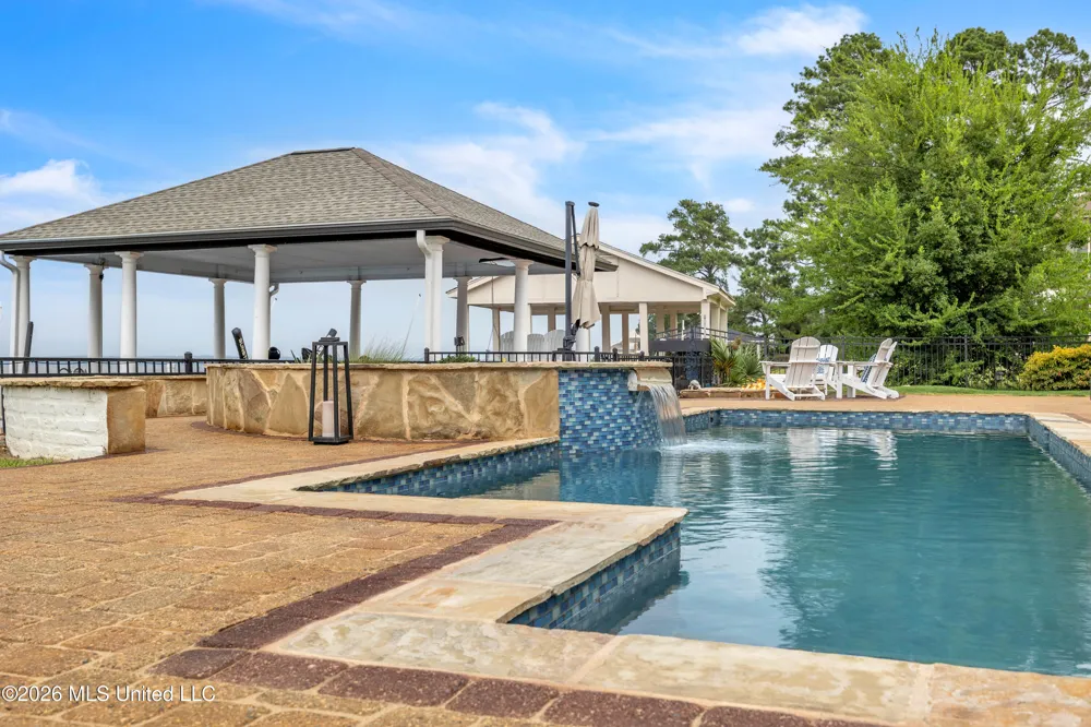 64 Grandview Circle Brandon, MS 39047
