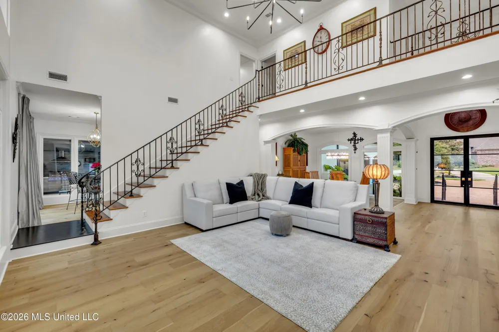 64 Grandview Circle Brandon, MS 39047