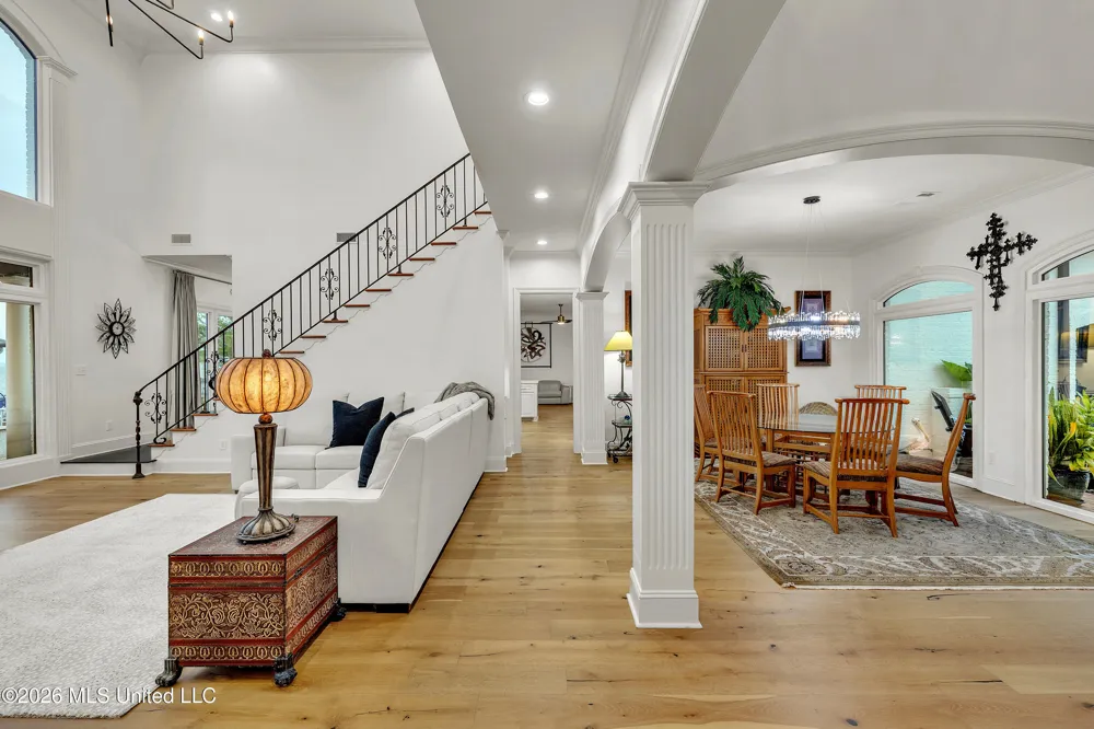 64 Grandview Circle Brandon, MS 39047