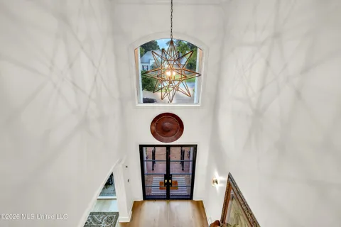 64 Grandview Circle