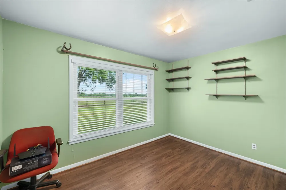23783 Farm To Market 530 Hallettsville, TX 77964