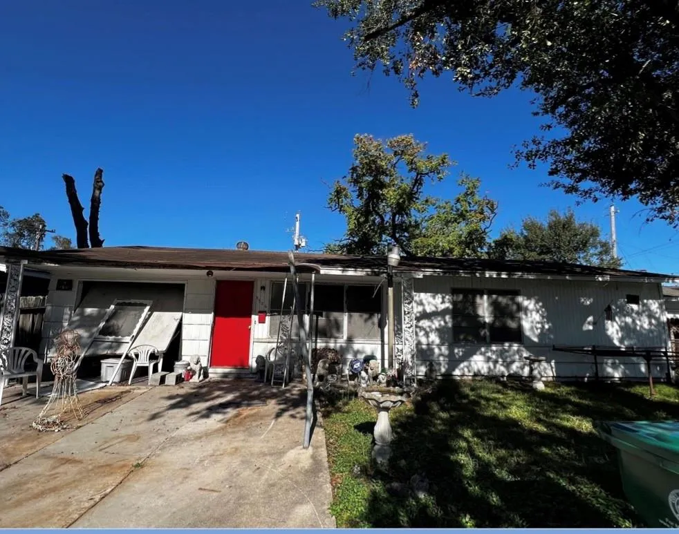 8506 Mcdade Street Houston, TX 77080