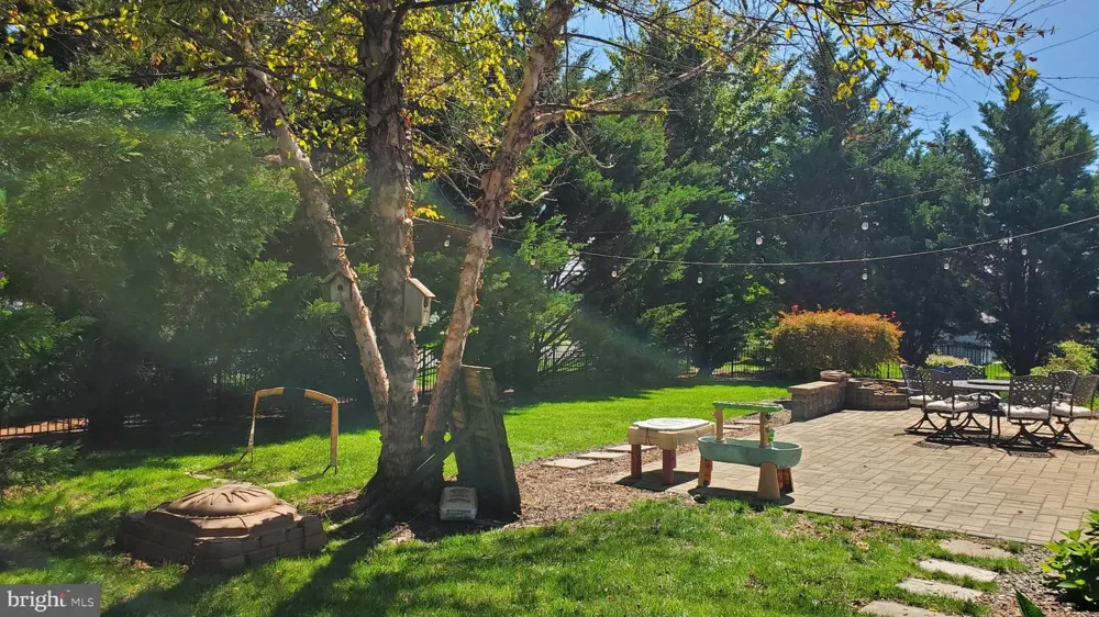 434 SWEETWATER DRIVE Palmyra, PA 17078