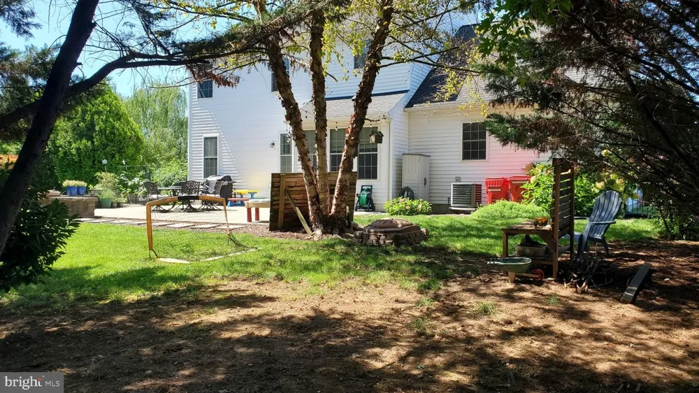 434 SWEETWATER DRIVE Palmyra, PA 17078
