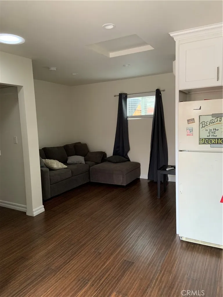 11333 Pennsylvania South Gate, CA 90280