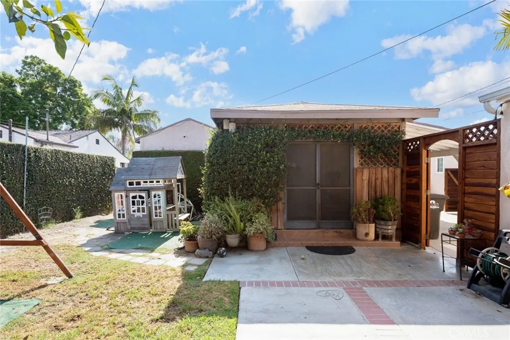 11333 Pennsylvania South Gate, CA 90280
