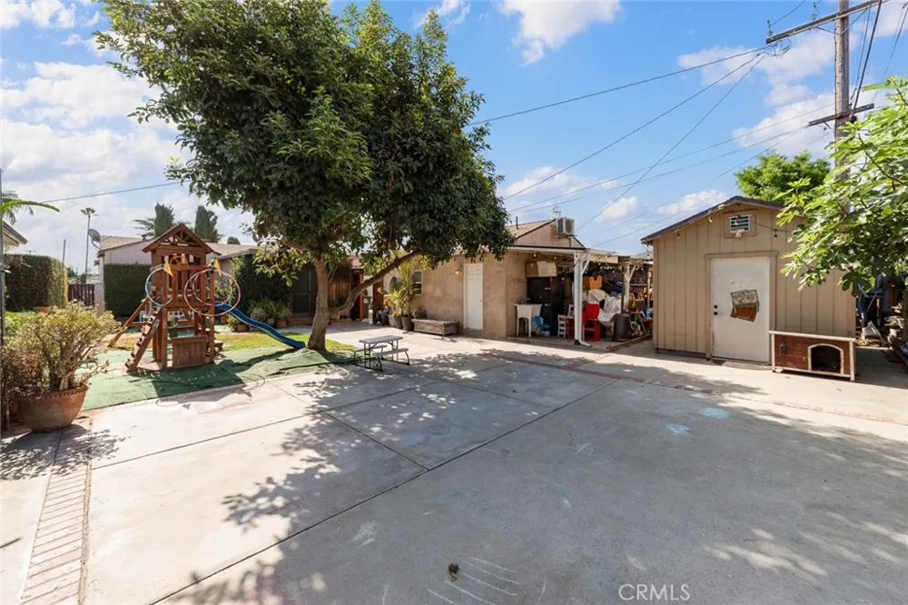 11333 Pennsylvania South Gate, CA 90280