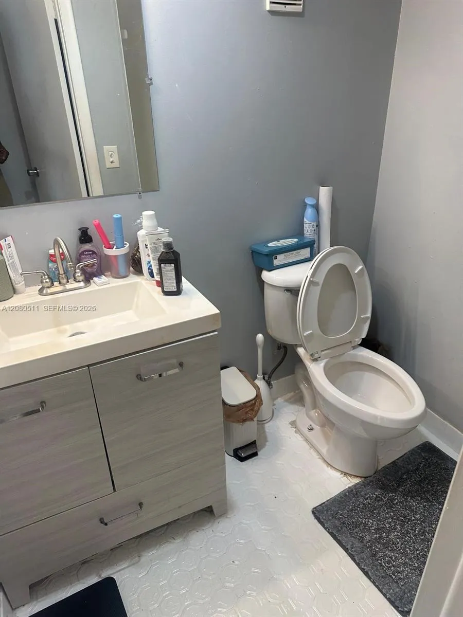 3285 Foxcroft Rd #E204 Miramar, FL 33025