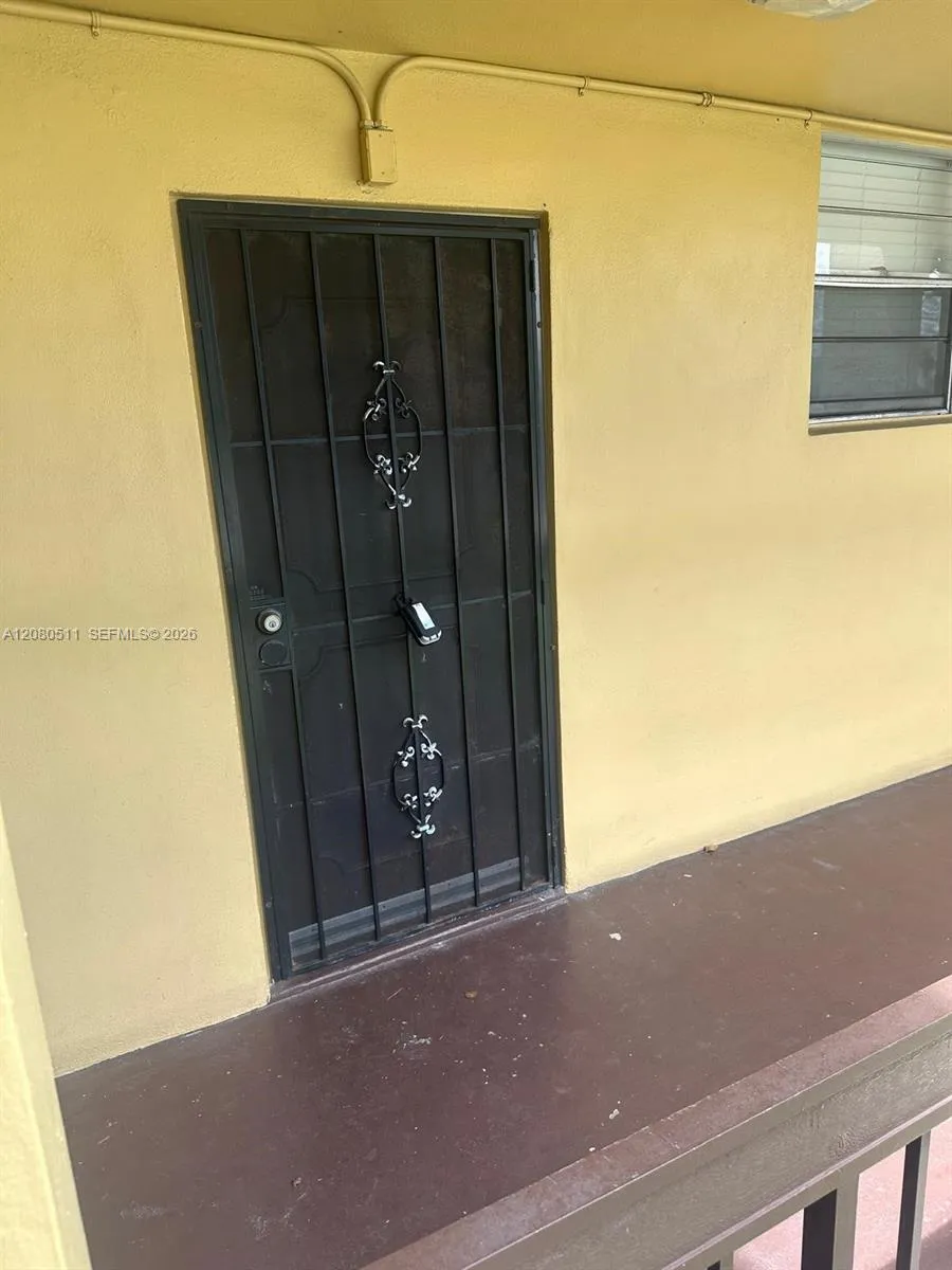 3285 Foxcroft Rd #E204 Miramar, FL 33025