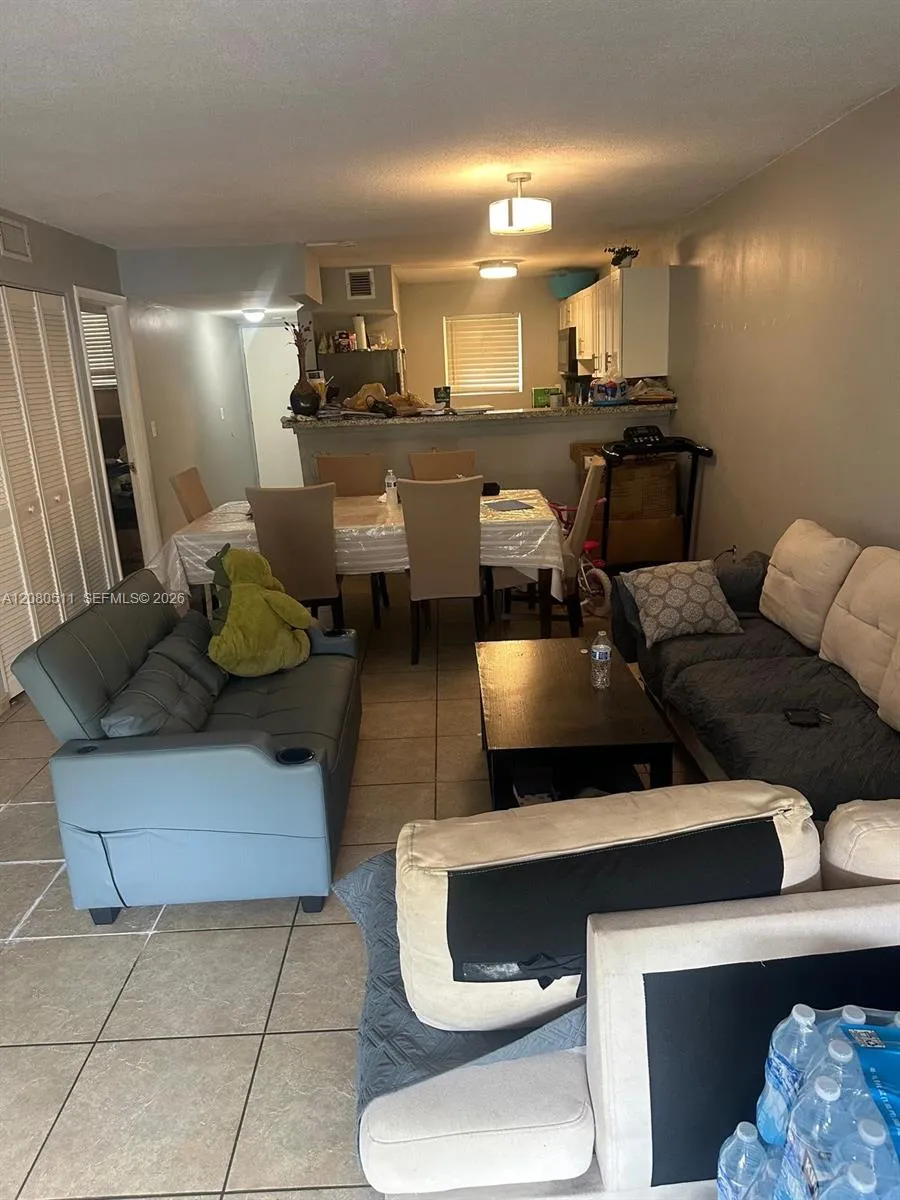 3285 Foxcroft Rd #E204 Miramar, FL 33025