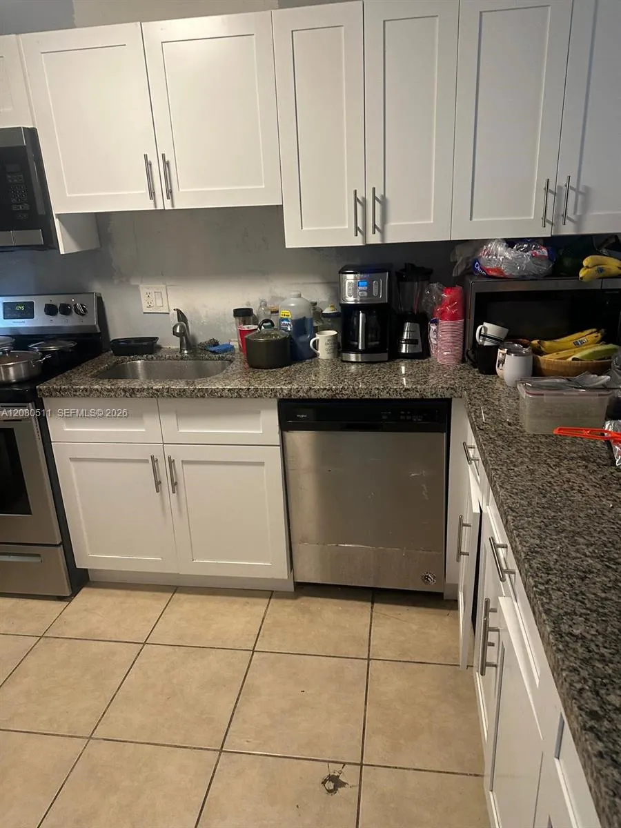 3285 Foxcroft Rd #E204 Miramar, FL 33025