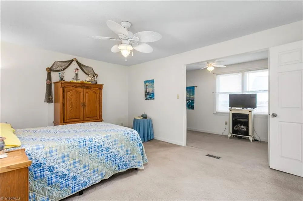 610 Larry Avenue Graham, NC 27253