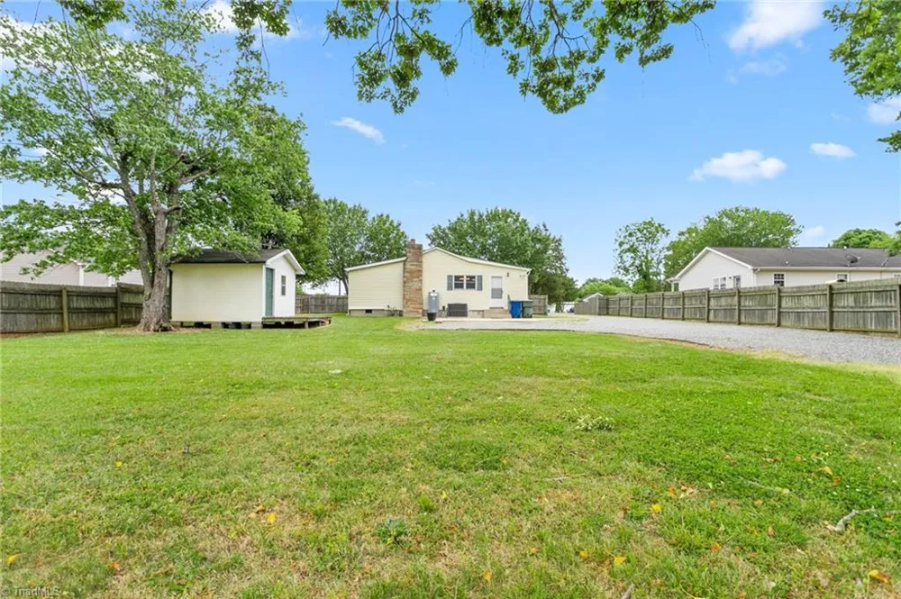 610 Larry Avenue Graham, NC 27253