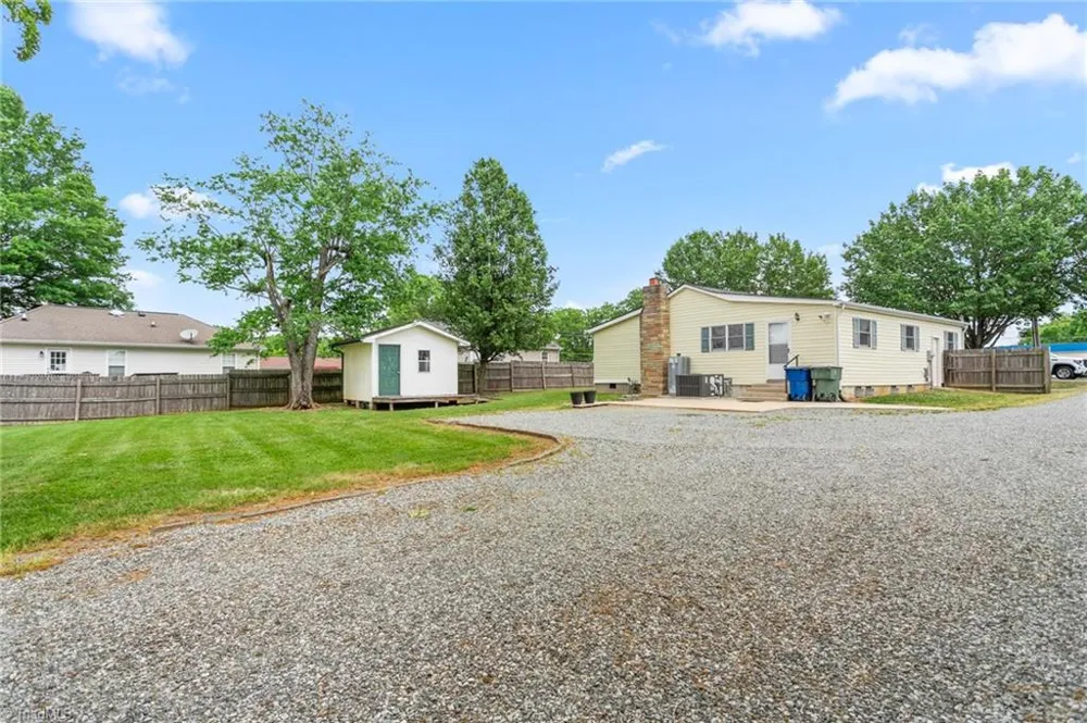 610 Larry Avenue Graham, NC 27253