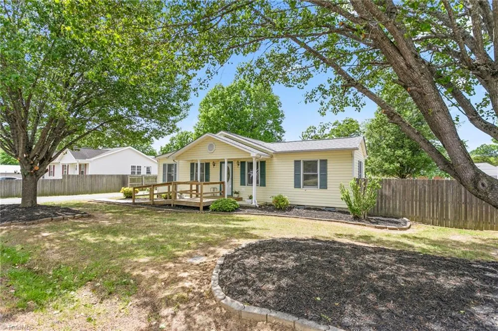 610 Larry Avenue Graham, NC 27253