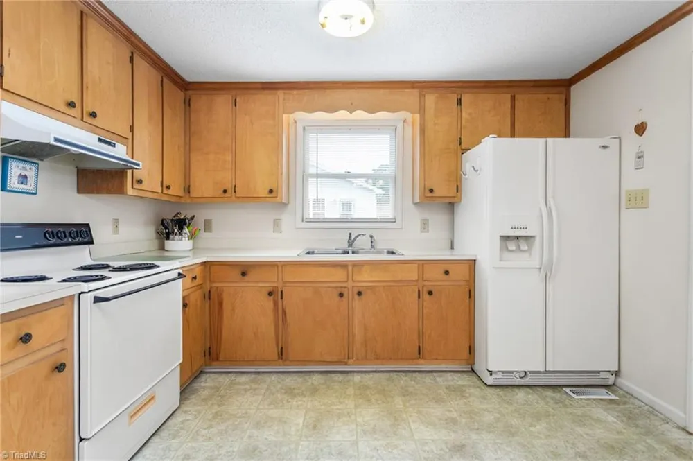 610 Larry Avenue Graham, NC 27253