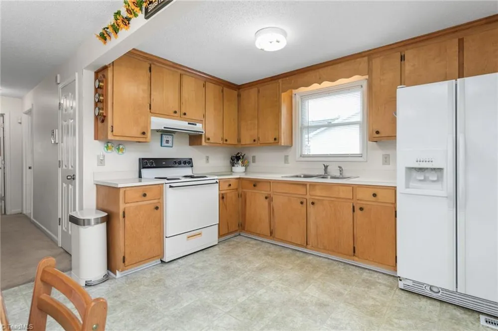 610 Larry Avenue Graham, NC 27253