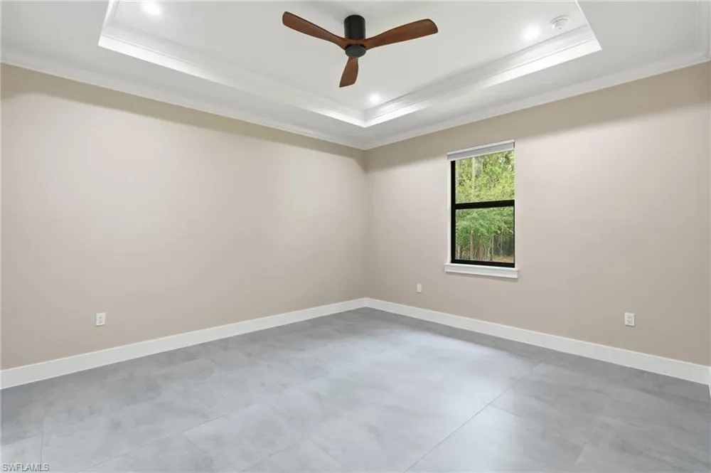 3692 8th Avenue SE Naples, FL 34117