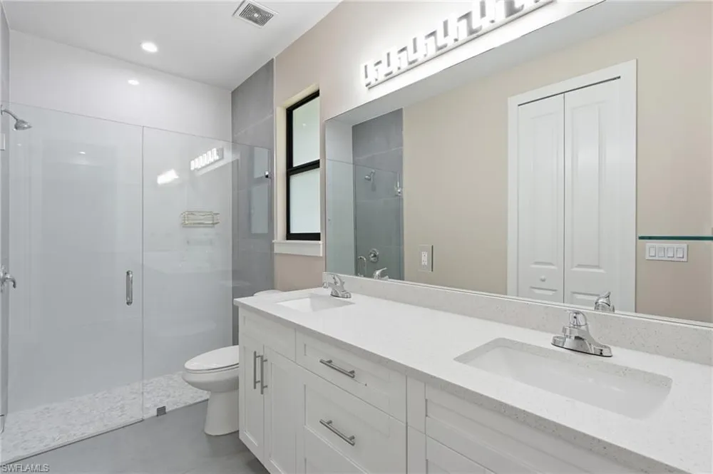 3692 8th Avenue SE Naples, FL 34117