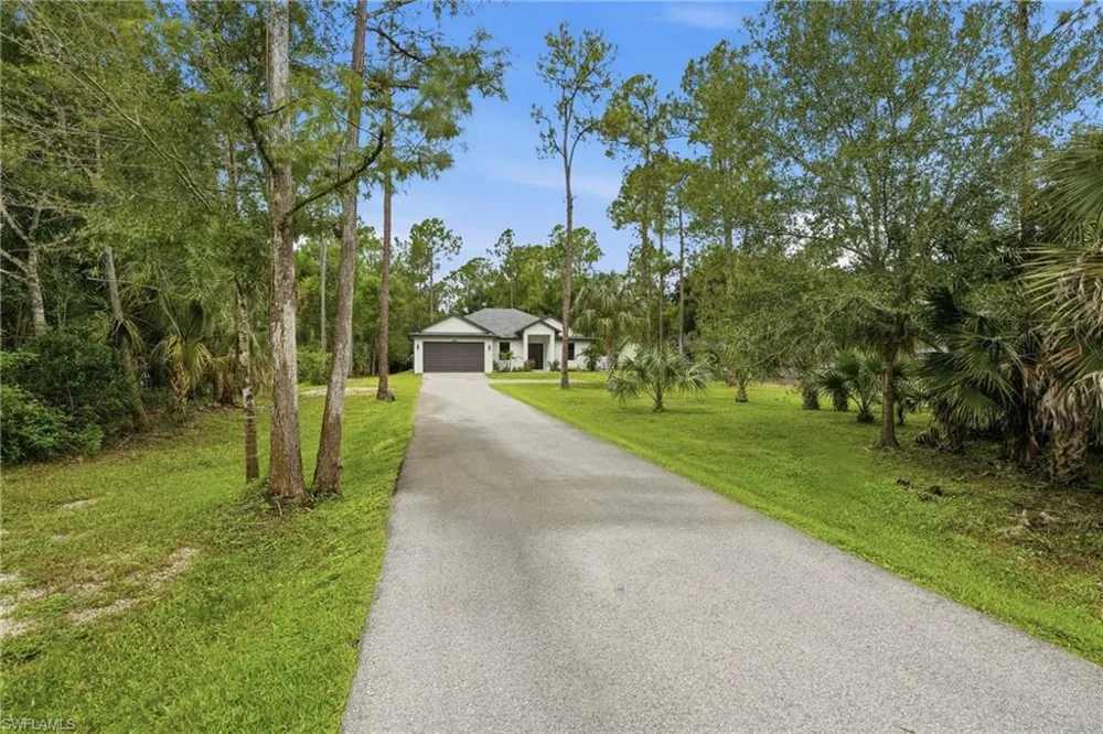 3692 8th Avenue SE Naples, FL 34117