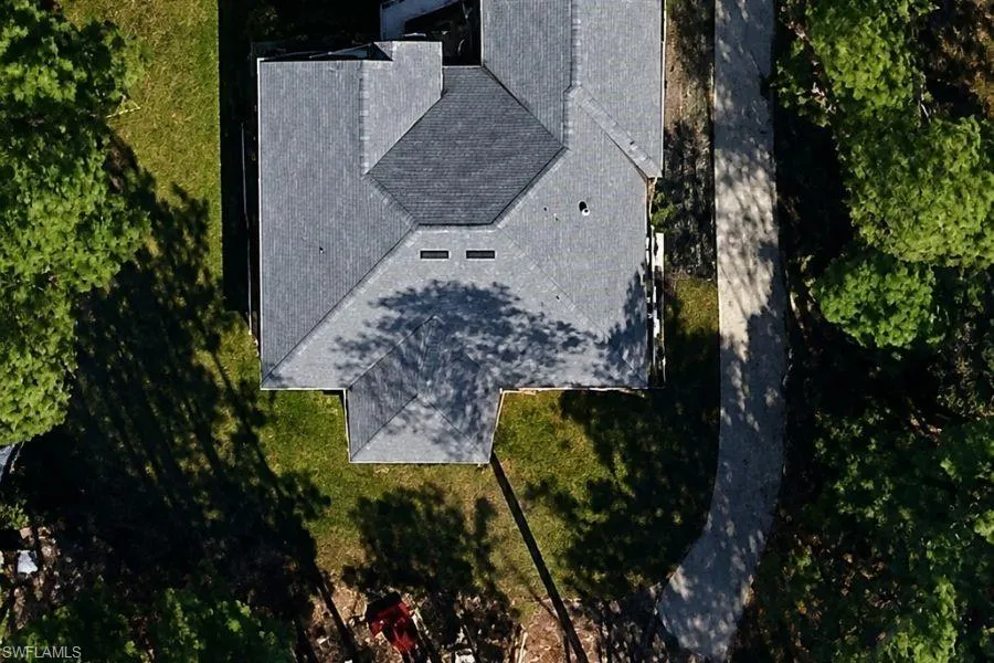 3692 8th Avenue SE Naples, FL 34117